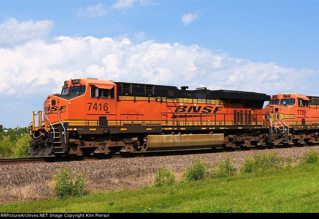 BNSF 7416